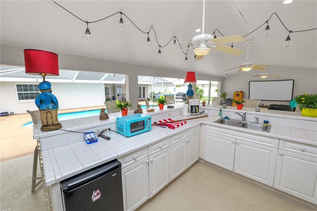 Interior, Kitchen, Recessed Lighting, Tile Countertops