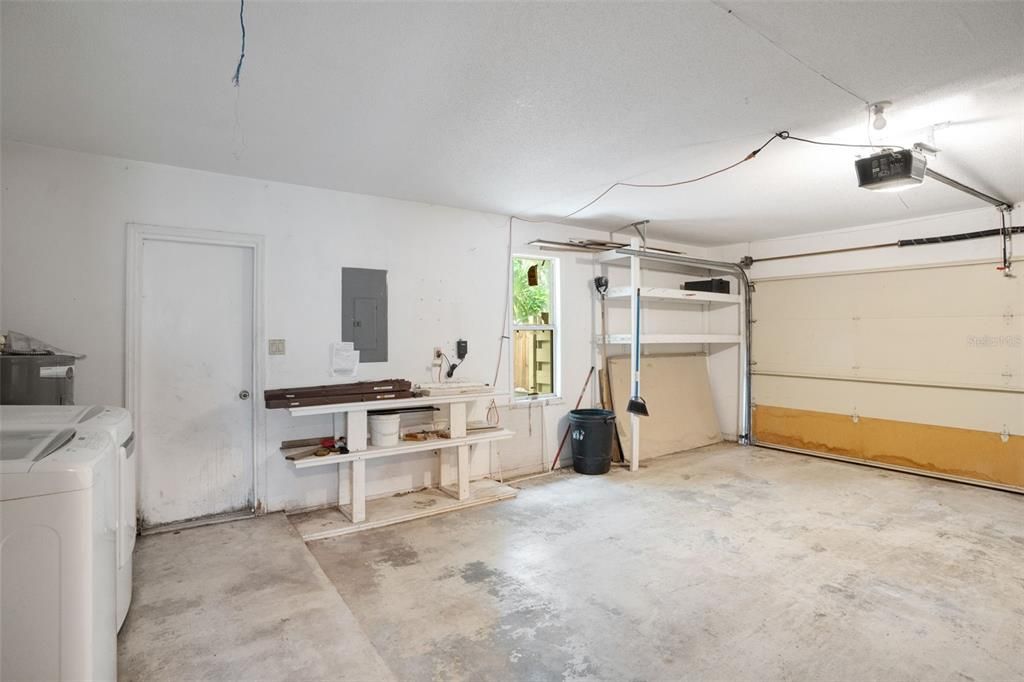 Garage, Interior