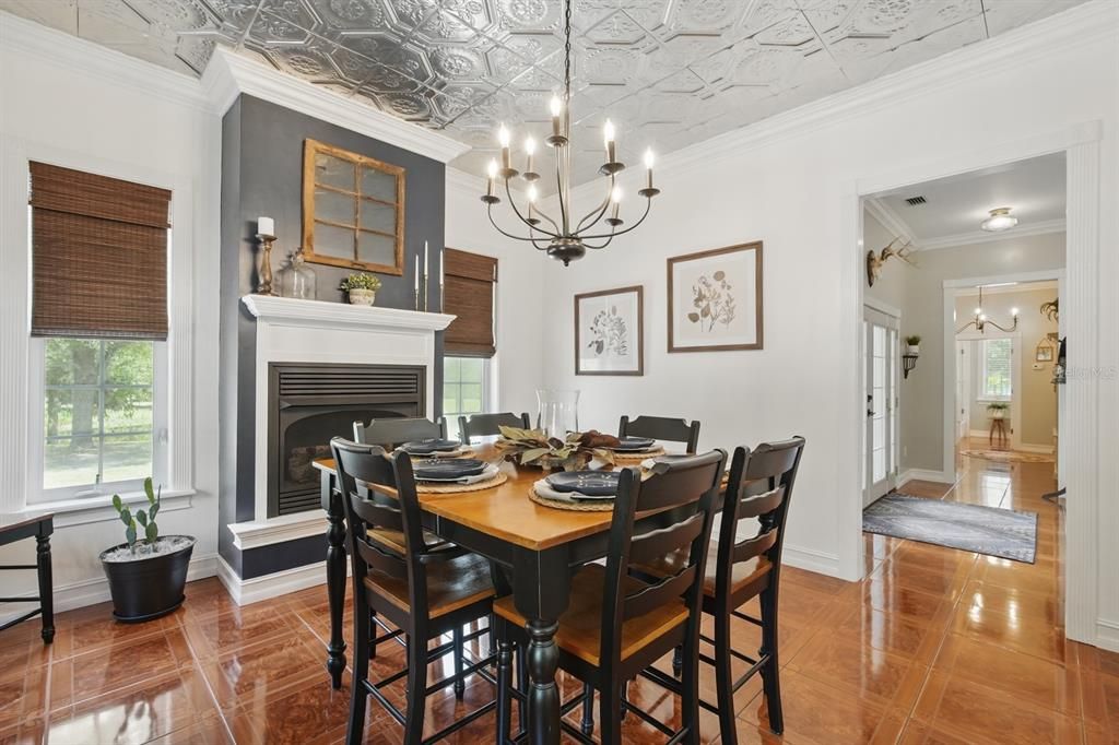 Chandelier, Dining room, Fireplace, Interior