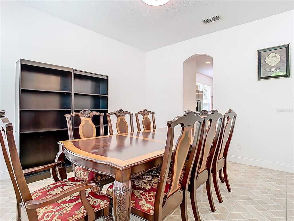 Dining room, Interior, Recessed Lighting