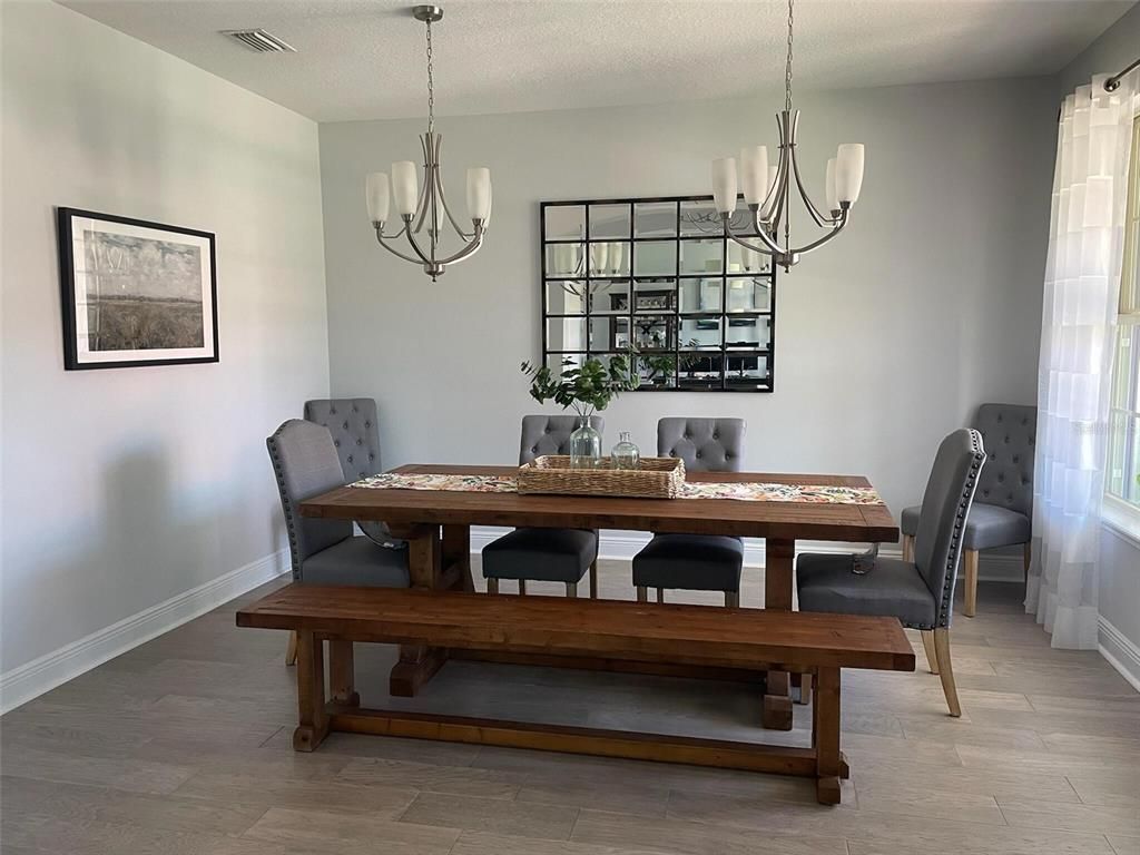 Chandelier, Dining room, Interior, Pendant Lights, Wood Texture Flooring