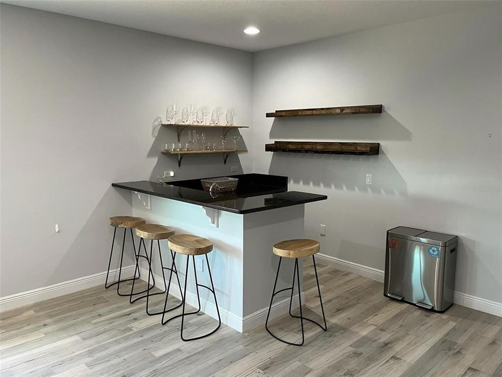 Interior, Recessed Lighting, Wood Texture Flooring