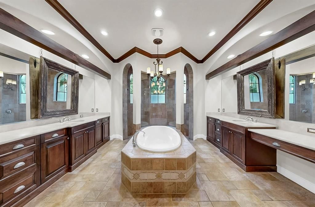 Bathroom, Dual Sink Vanities, Interior, Pendant Lights, Recessed Lighting