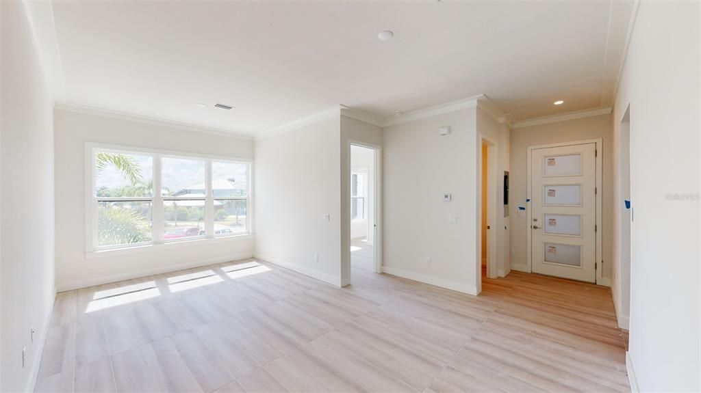 Empty room, Interior, Recessed Lighting