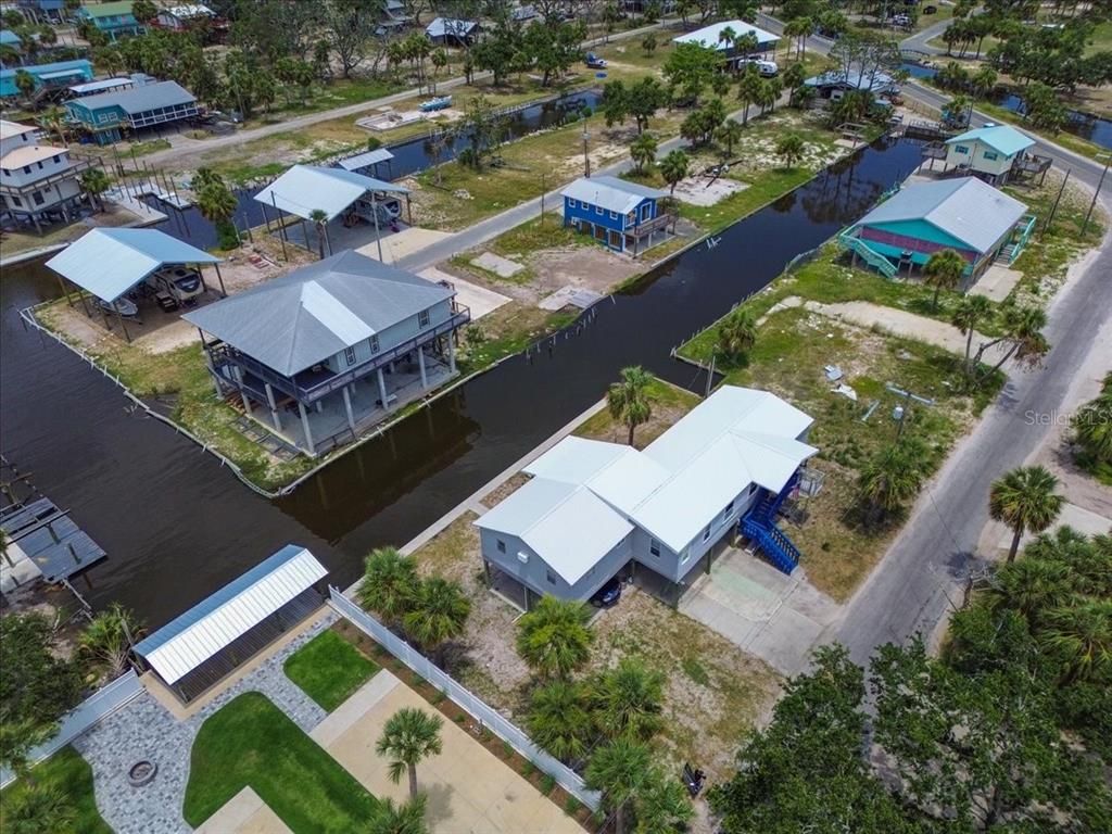 Exterior, Drone