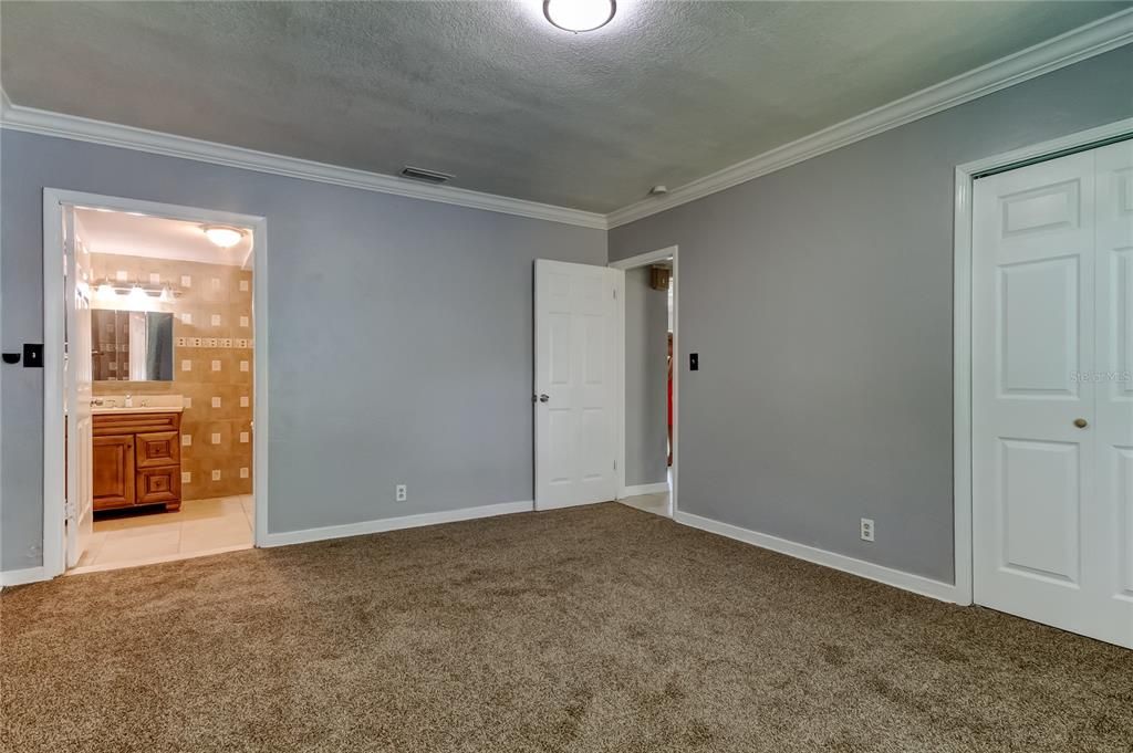 Bathroom, Empty room, Interior