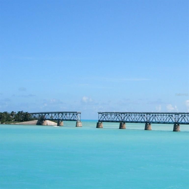 Exterior, Pool, Water