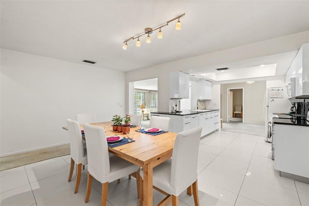 Dining room, Interior, Kitchen