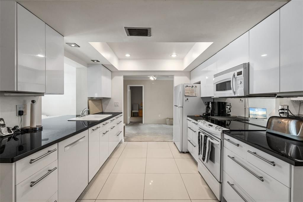 Interior, Kitchen, Recessed Lighting