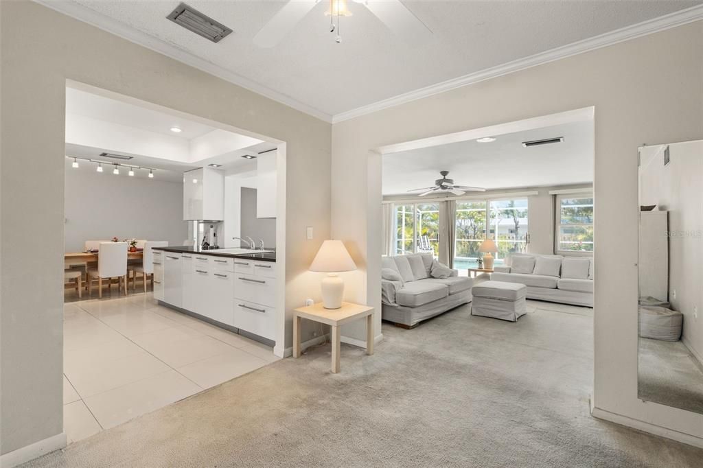 Dining room, Interior, Kitchen, Living room, Recessed Lighting