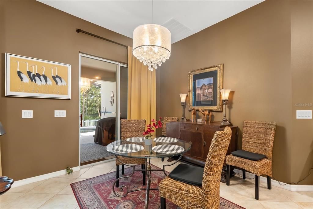 Chandelier, Dining room, Interior