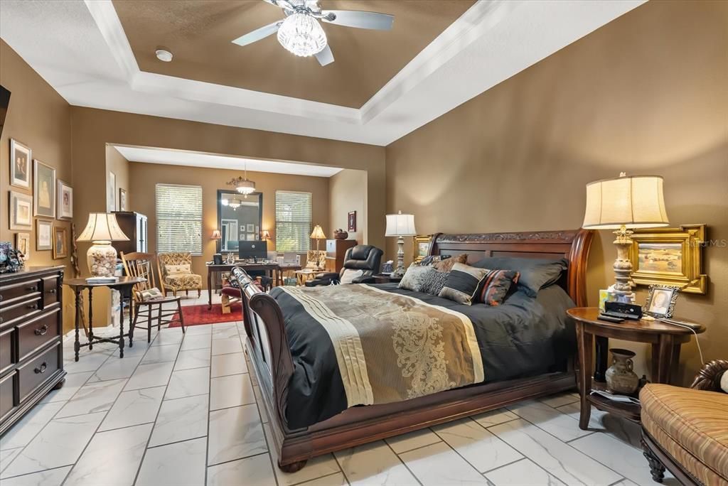 Bedroom, Interior, Pendant Lights