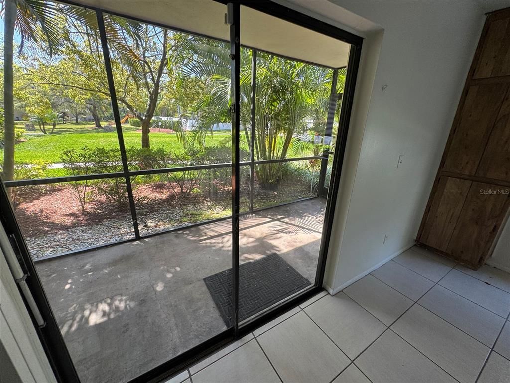 Empty room, Interior, Sun Room