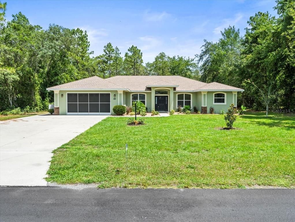 Attached, Backyard, Exterior, Facade, Ranch