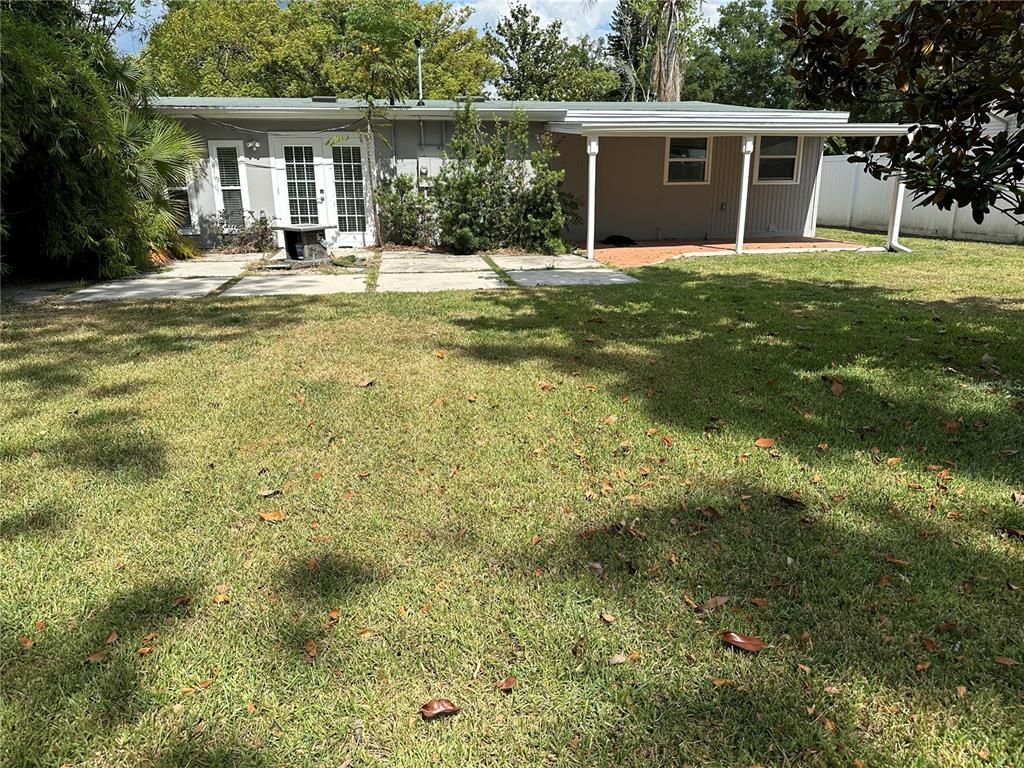 Backyard, Exterior