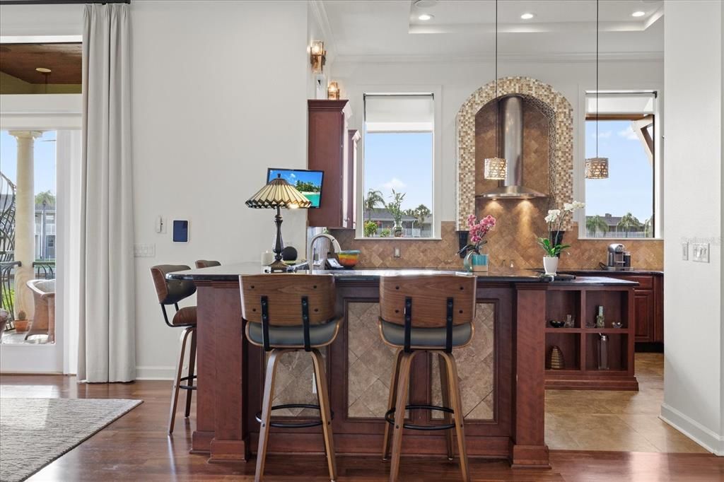 Interior, Pendant Lights, Recessed Lighting, Wood Texture Flooring