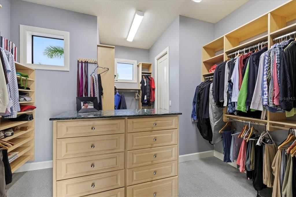 Interior, Recessed Lighting, Walk-in Closets