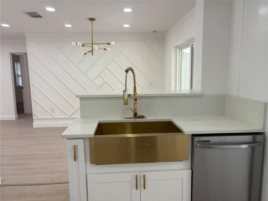 Interior, Kitchen, Pendant Lights, Recessed Lighting, Stainless Steel Appliances