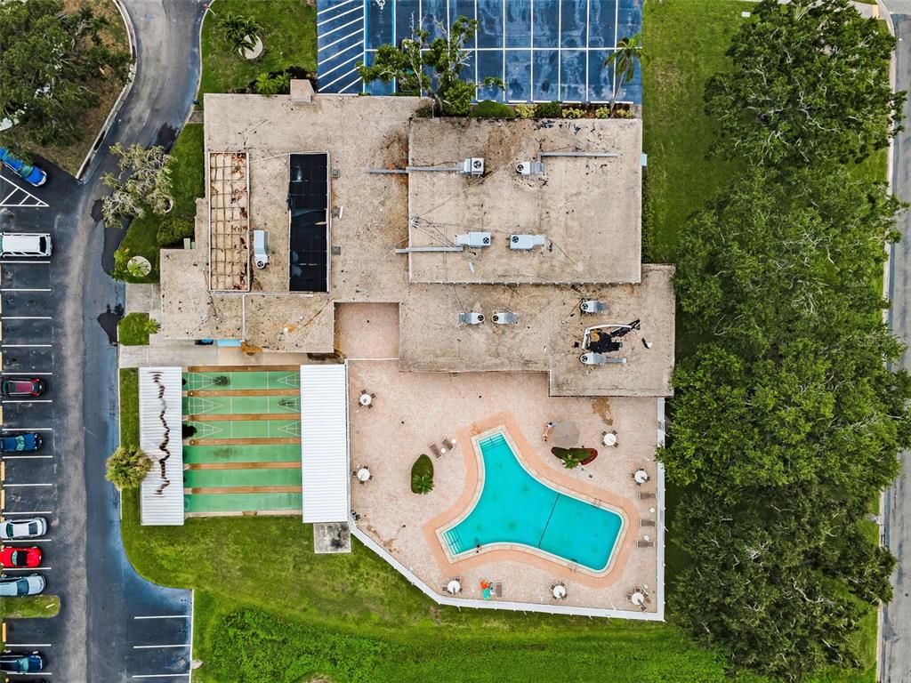 Exterior, Drone