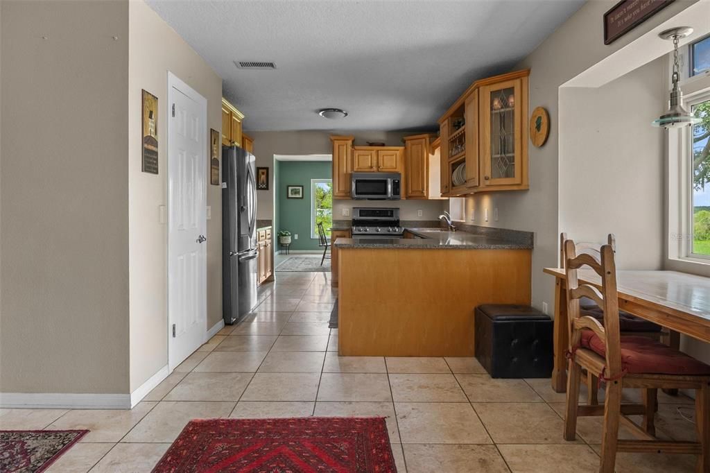 Dining room, Interior, Kitchen, Stainless Steel Appliances