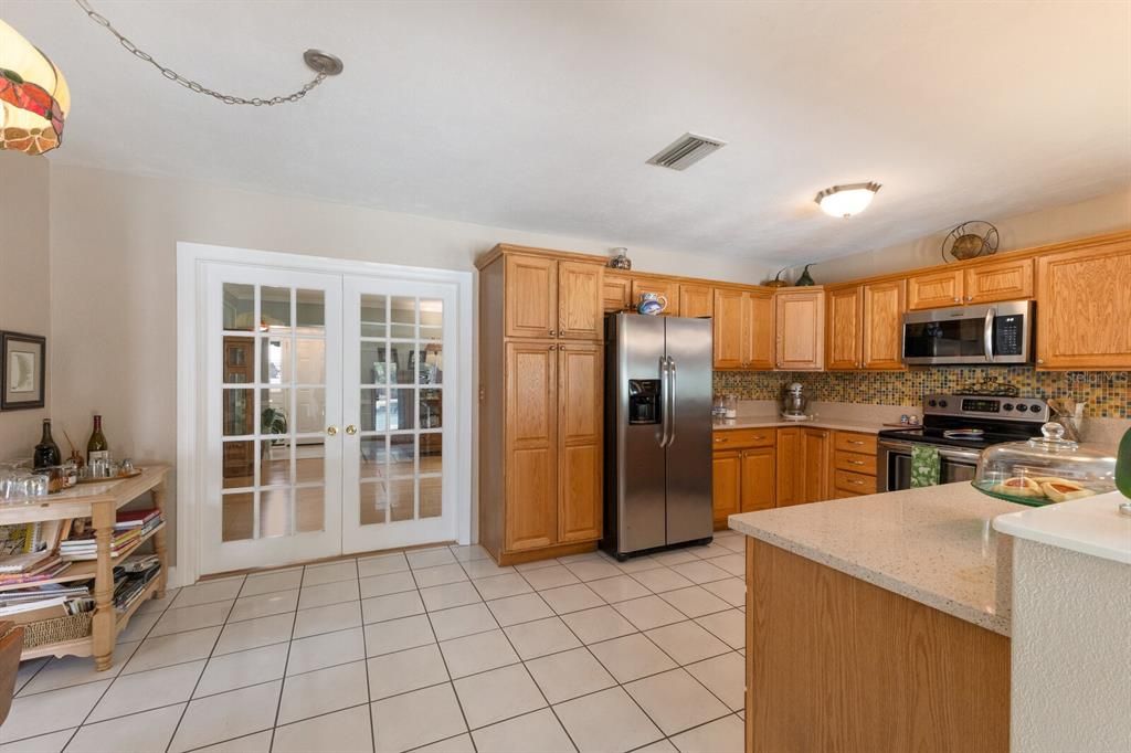 Interior, Kitchen, Stainless Steel Appliances