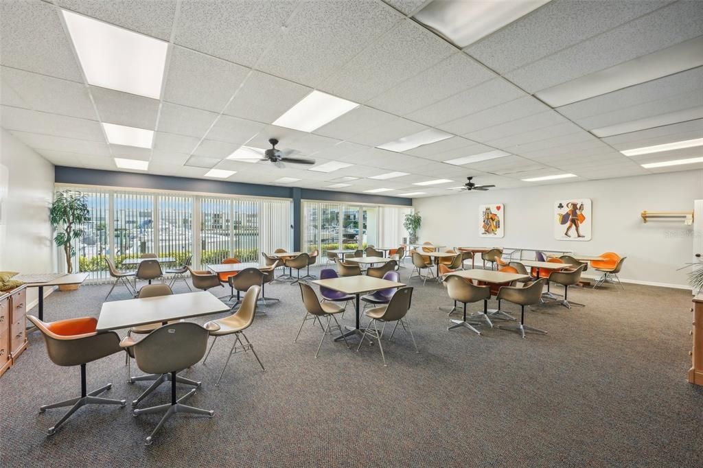 Dining room, Interior, Recessed Lighting