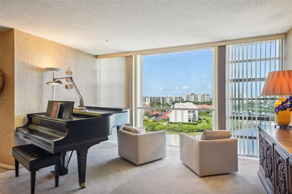 Interior, Living room, Piano