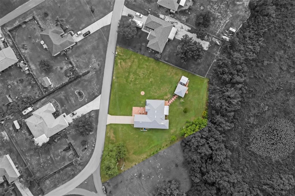 Exterior, Drone
