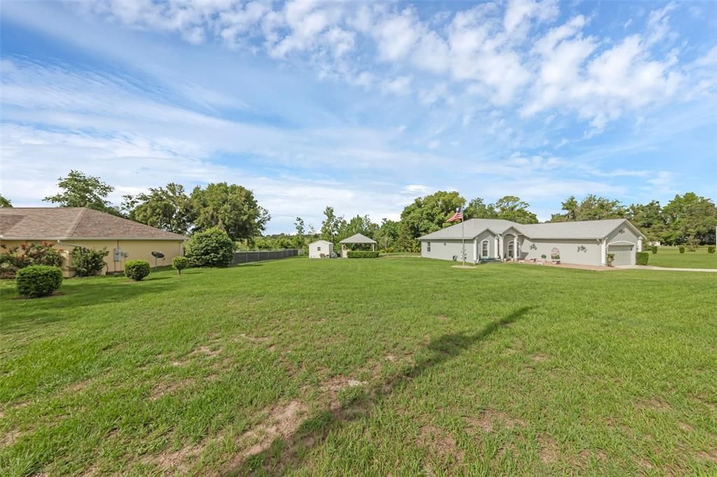 Backyard, Exterior