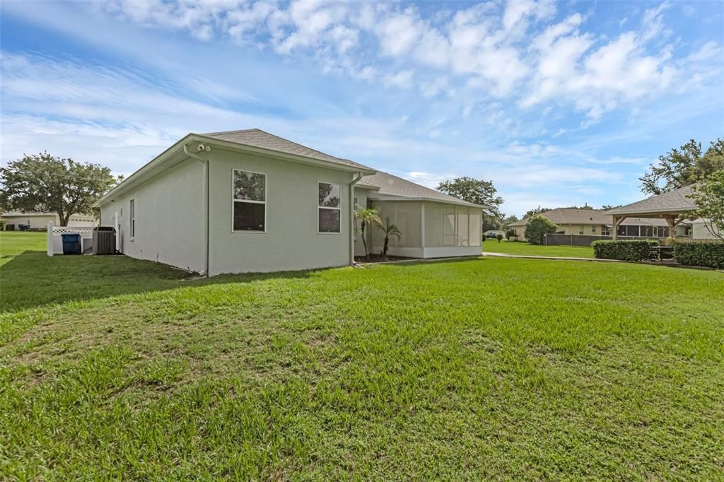 Backyard, Exterior