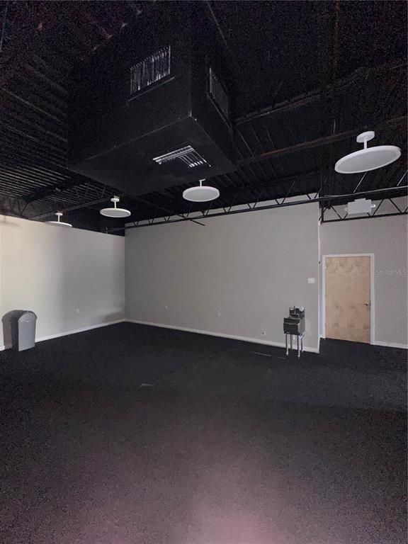 Garage, Interior