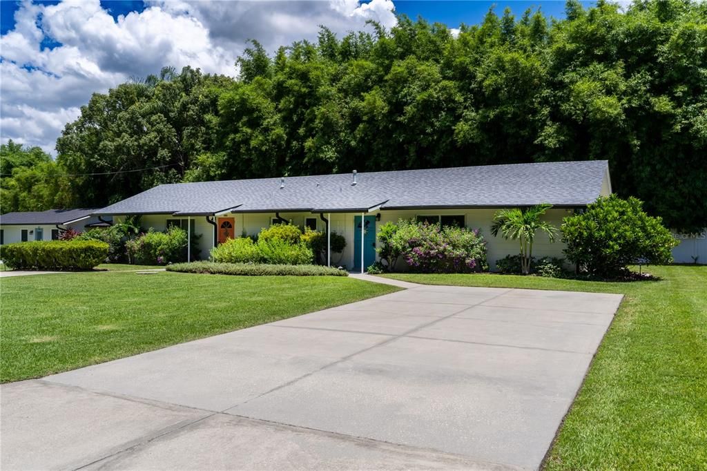 Backyard, Exterior, Facade, Ranch