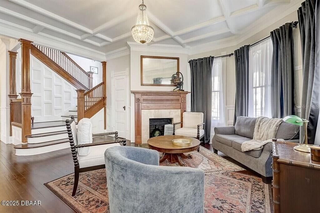 Chandelier, Fireplace, Interior, Living room, Pendant Lights, Wood Texture Flooring