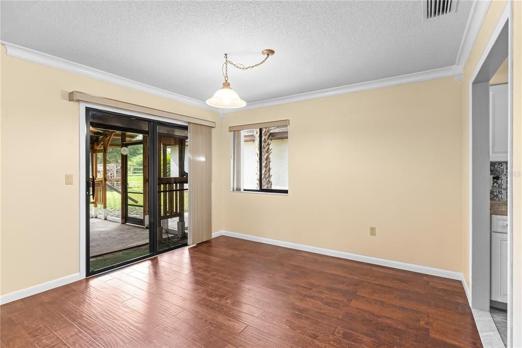 Empty room, Interior, Pendant Lights, Wood Texture Flooring