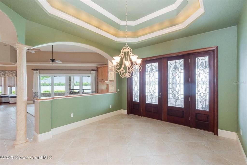 Chandelier, Interior