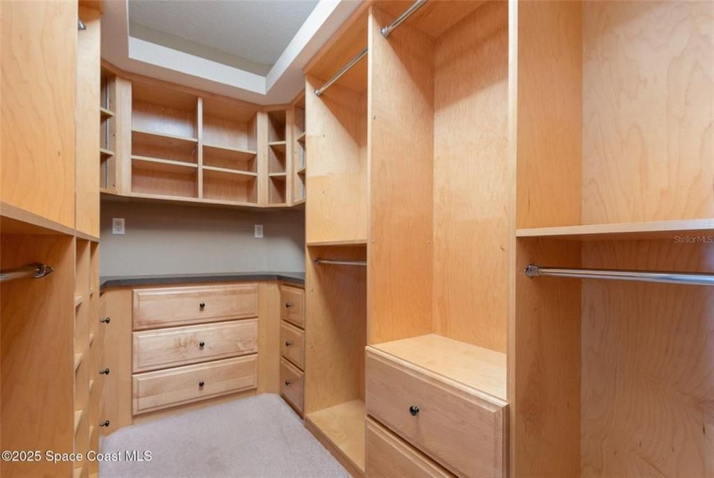 Interior, Walk-in Closets