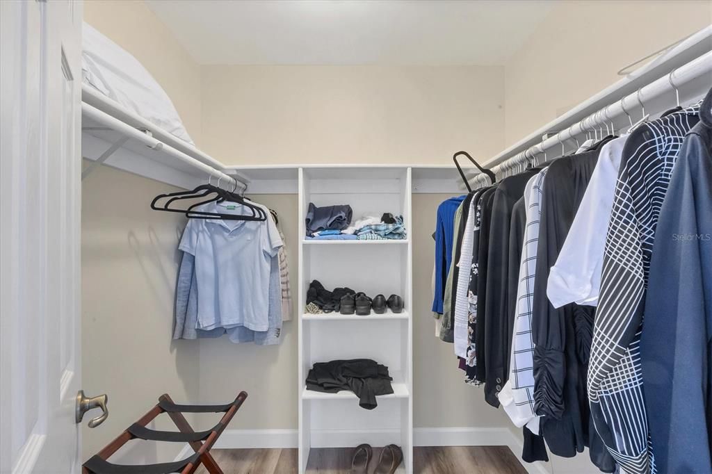Interior, Walk-in Closets, Wood Texture Flooring