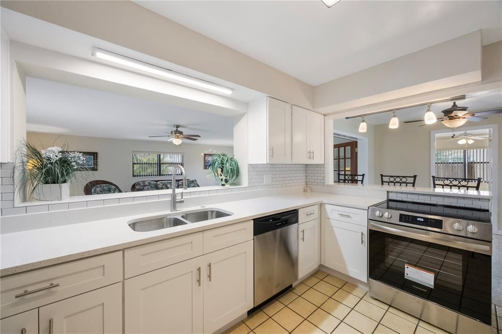 Interior, Kitchen, Stainless Steel Appliances