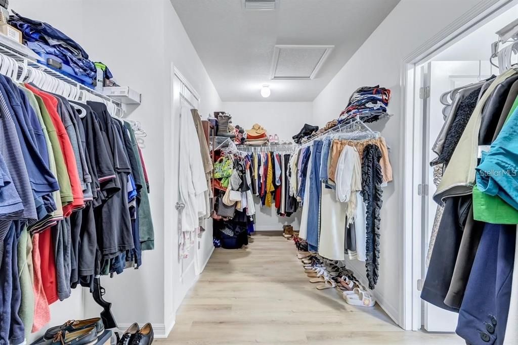 Interior, Walk-in Closets, Wood Texture Flooring