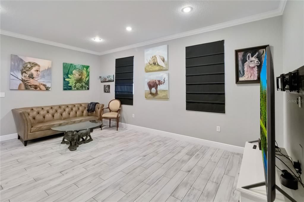 Interior, Recessed Lighting, Wood Texture Flooring