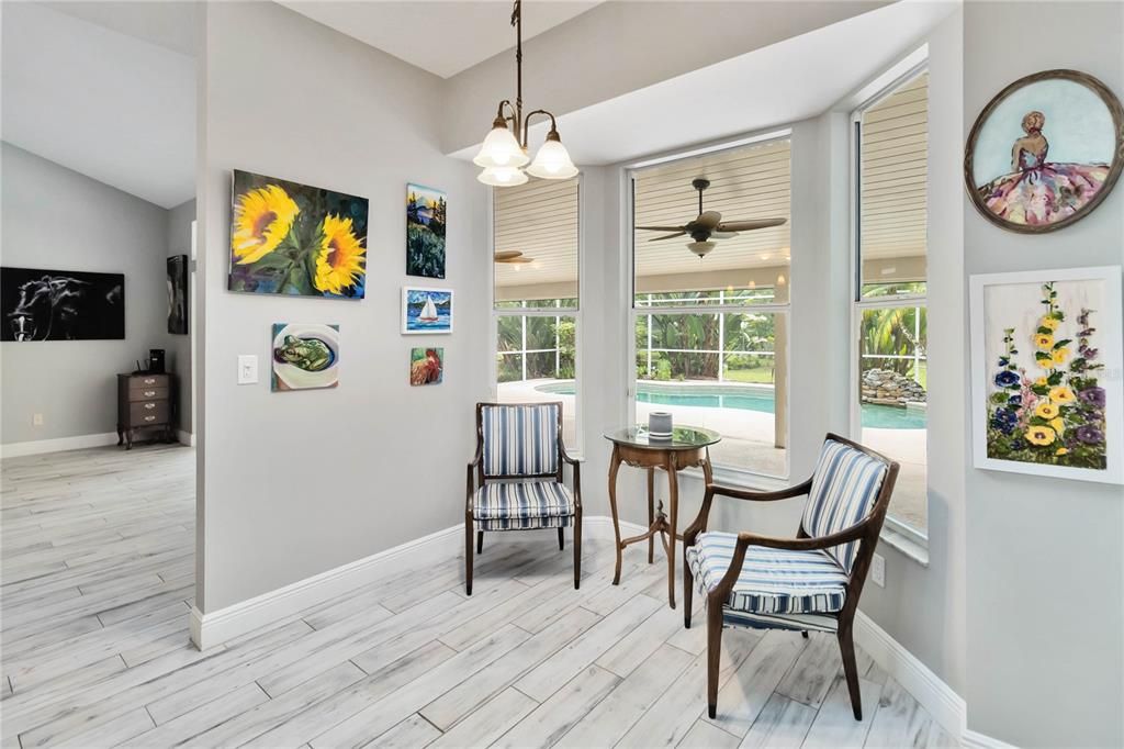 Interior, Pendant Lights, Wood Texture Flooring