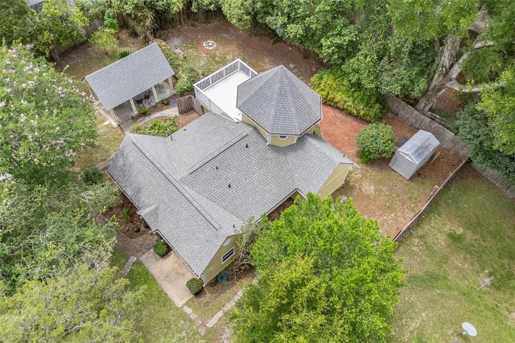 Exterior, Drone