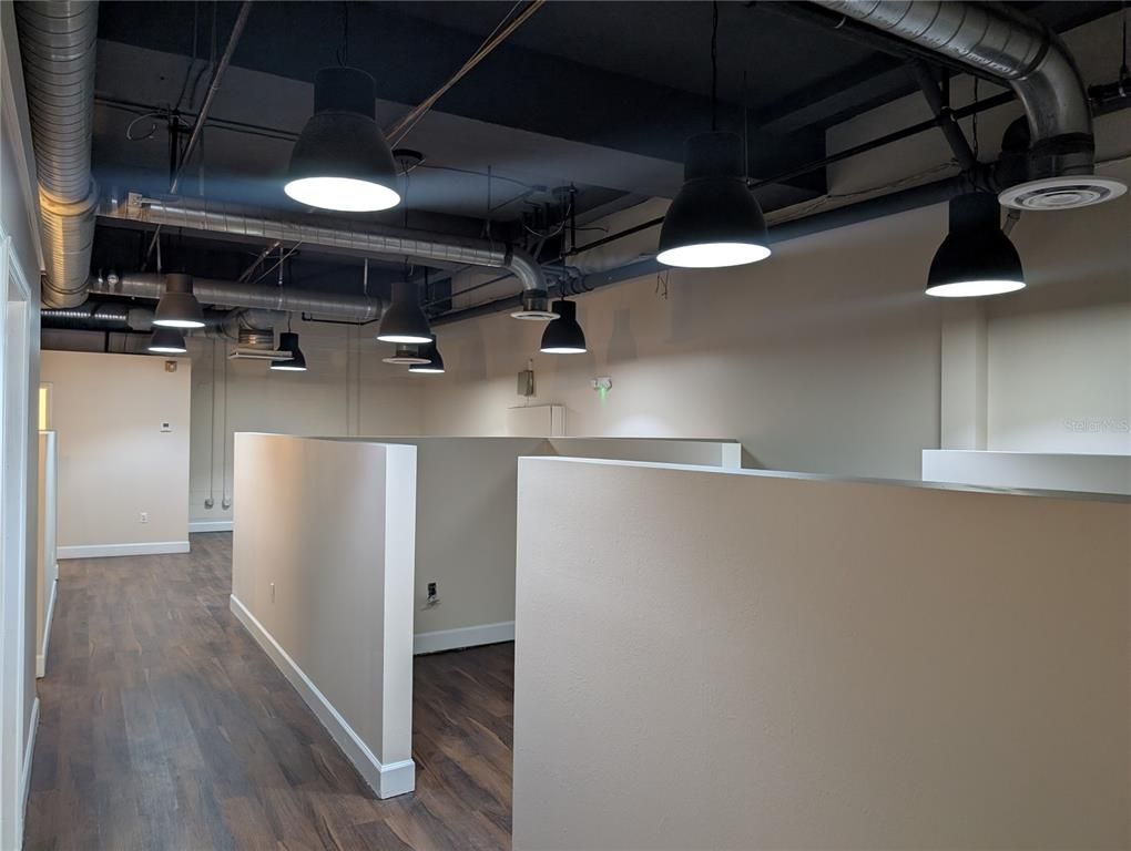 Interior, Pendant Lights, Wood Texture Flooring