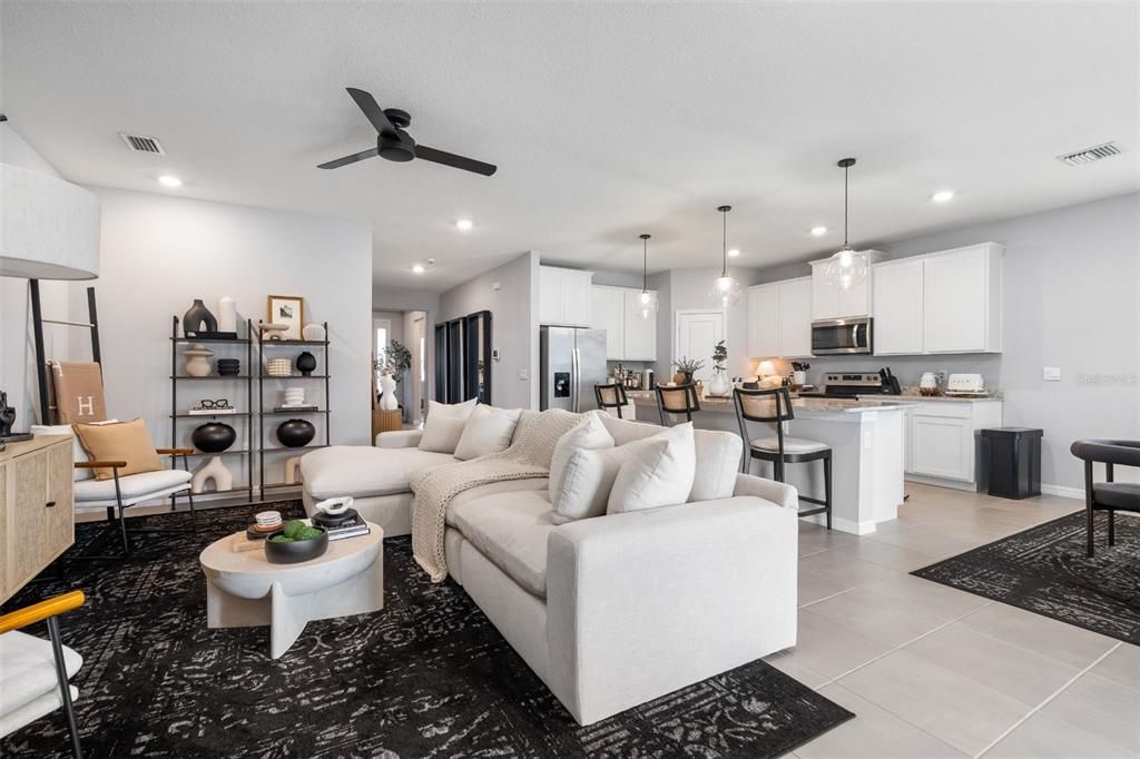 Dining room, Interior, Kitchen, Living room, Pendant Lights, Recessed Lighting, Stainless Steel Appliances