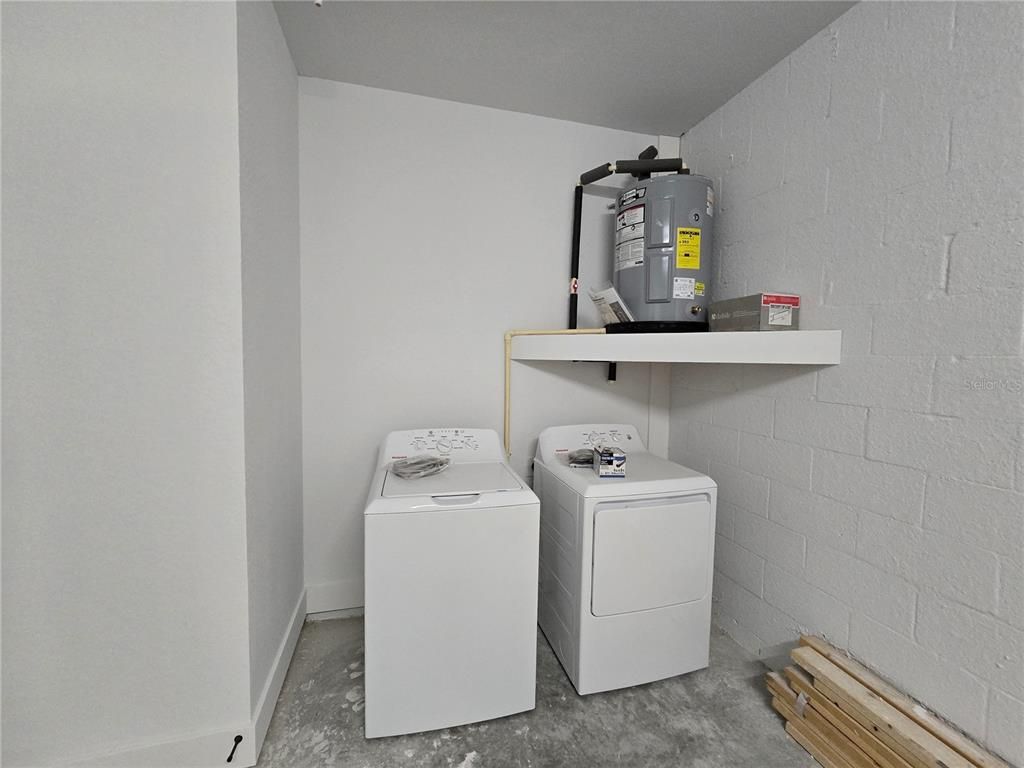 Interior, Washer