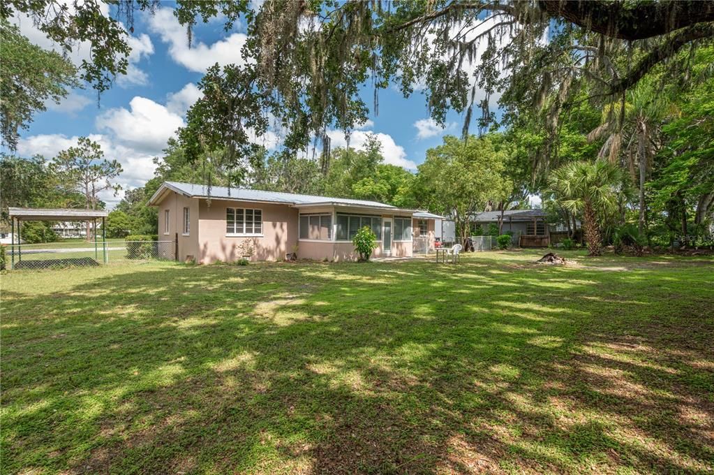 Backyard, Exterior