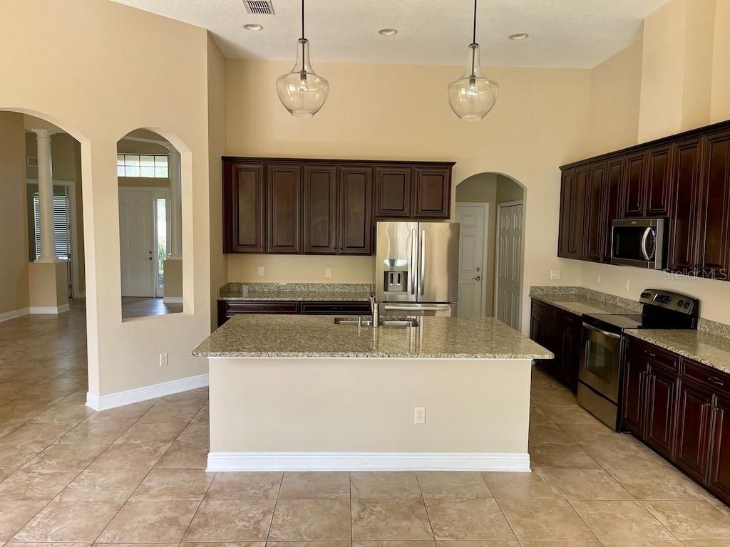 Interior, Kitchen, Pendant Lights, Recessed Lighting, Stainless Steel Appliances