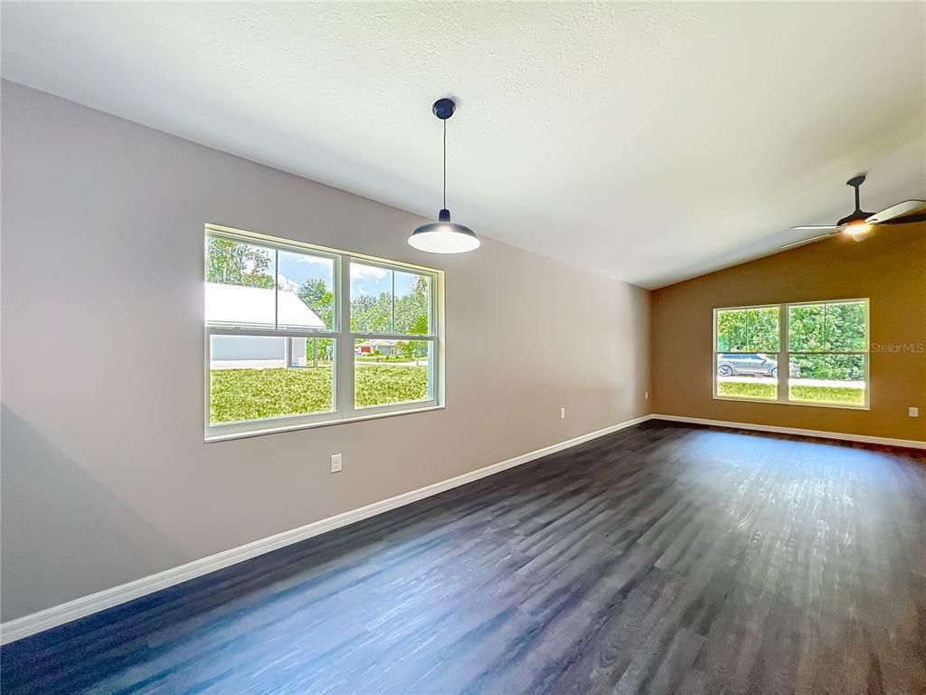 Empty room, Interior, Pendant Lights, Wood Texture Flooring