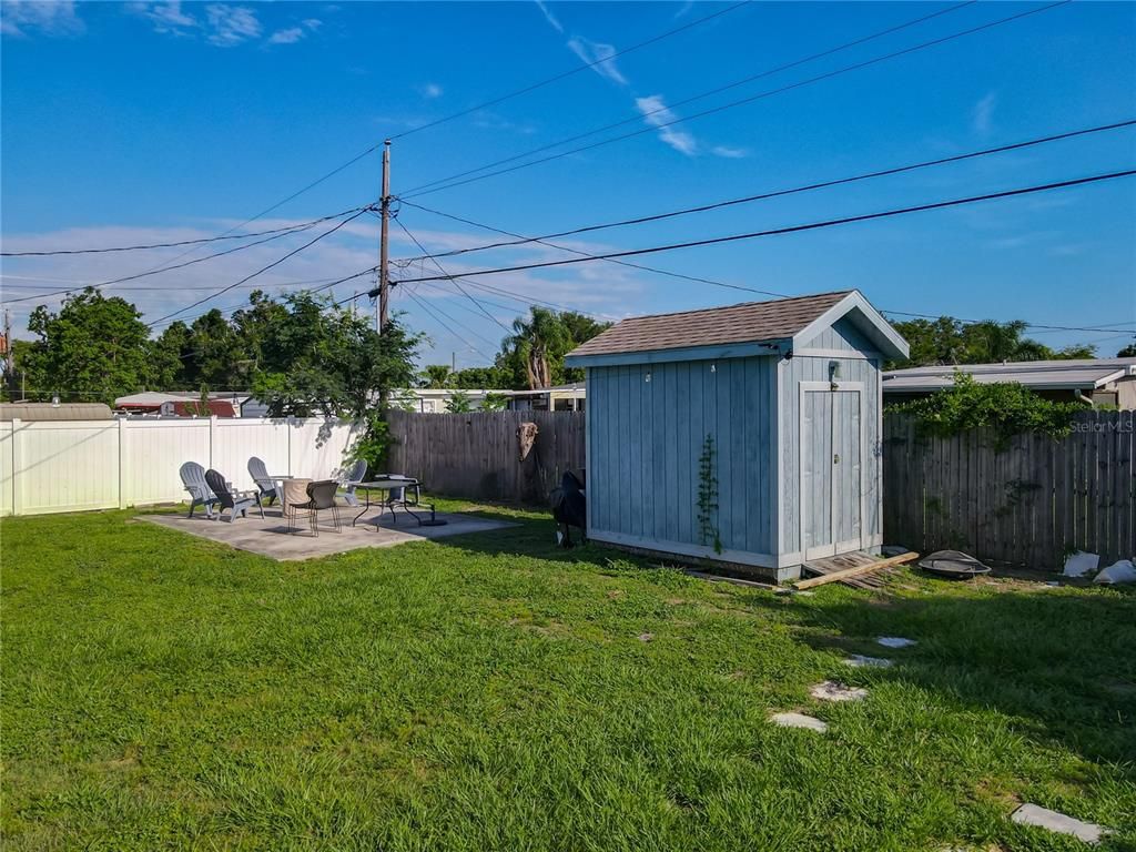 Backyard, Exterior
