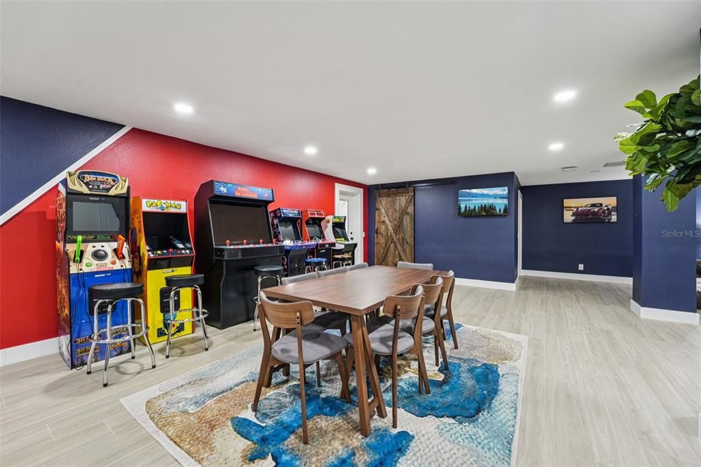 Dining room, Game Room, Interior, Recessed Lighting, Wood Texture Flooring